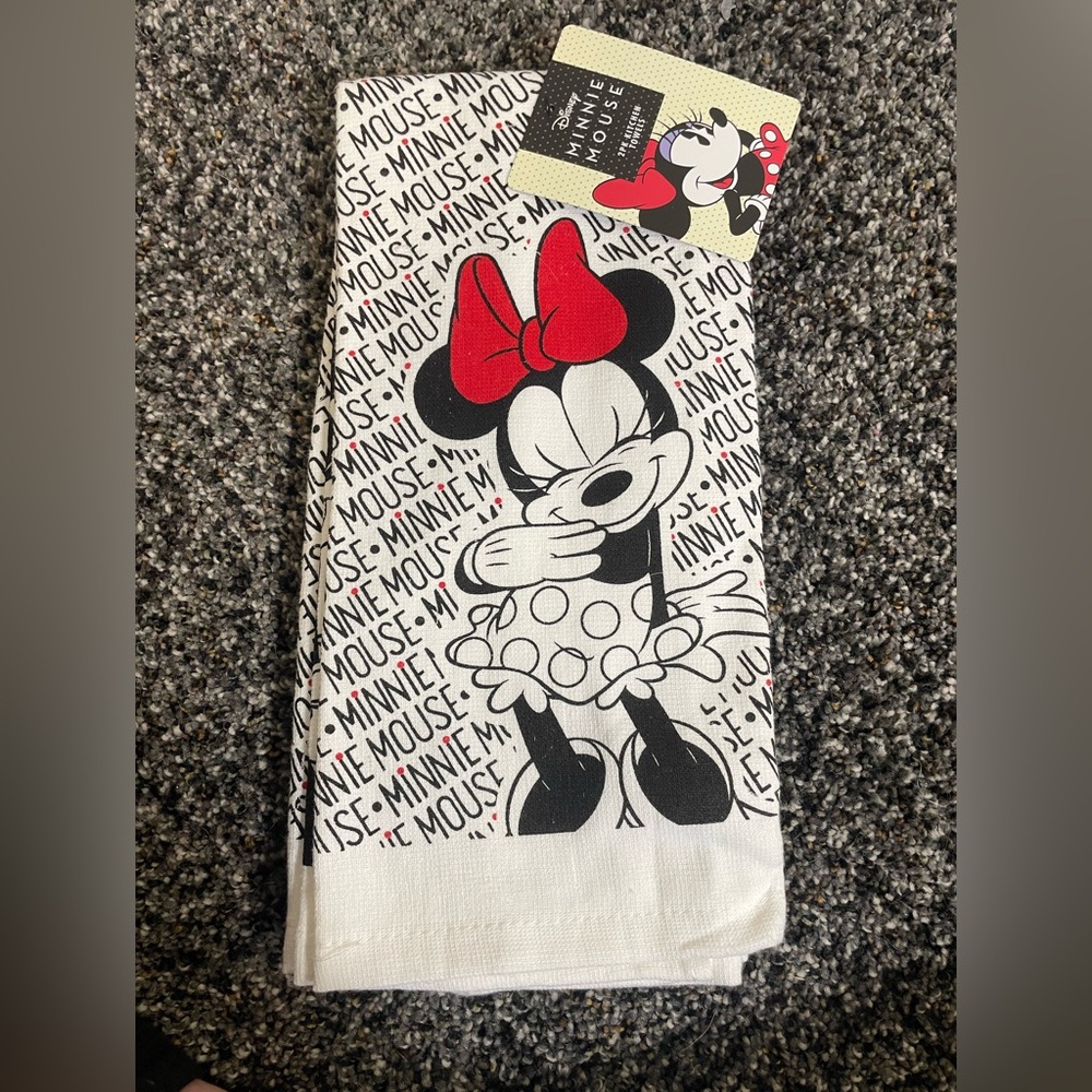 Minnie Mouse Disney Tea Towel Set NWT